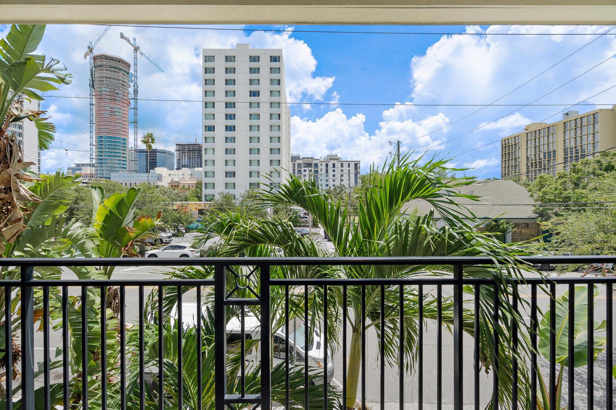 Retro Retreat In Dtsp - Explore The Downtown Area Αγία Πετρούπολη Εξωτερικό φωτογραφία