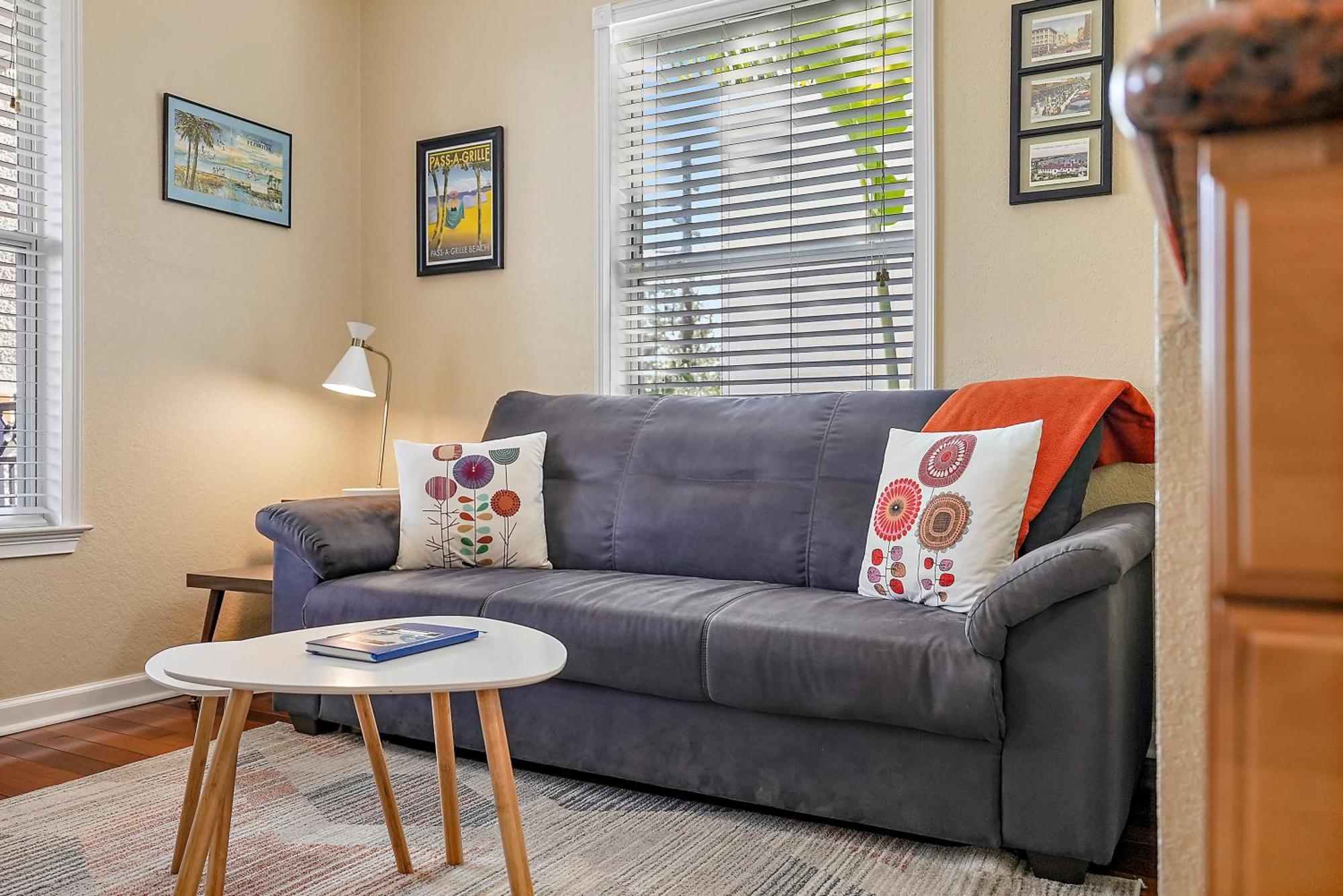 Retro Retreat In Dtsp - Explore The Downtown Area Αγία Πετρούπολη Εξωτερικό φωτογραφία
